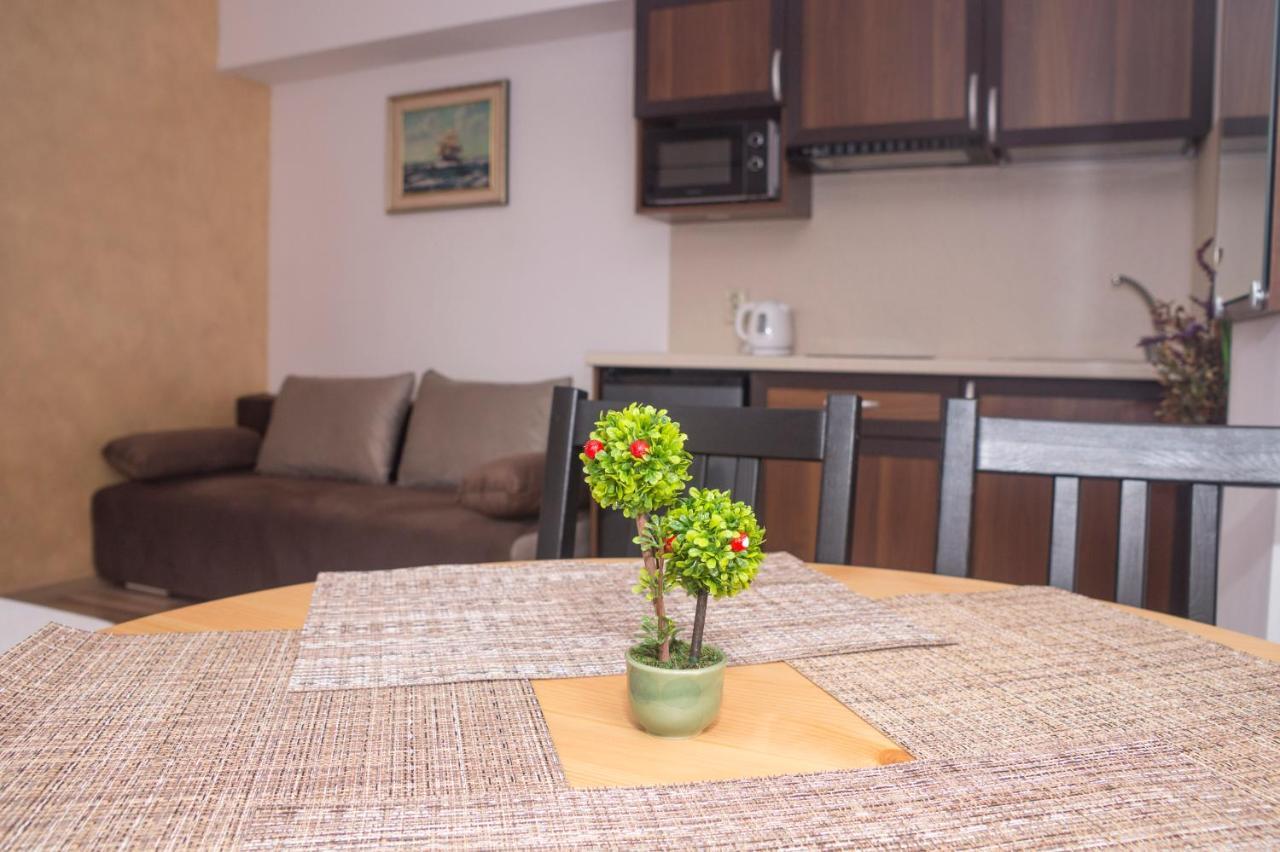 Chrystal Guest House Obzor Ngoại thất bức ảnh