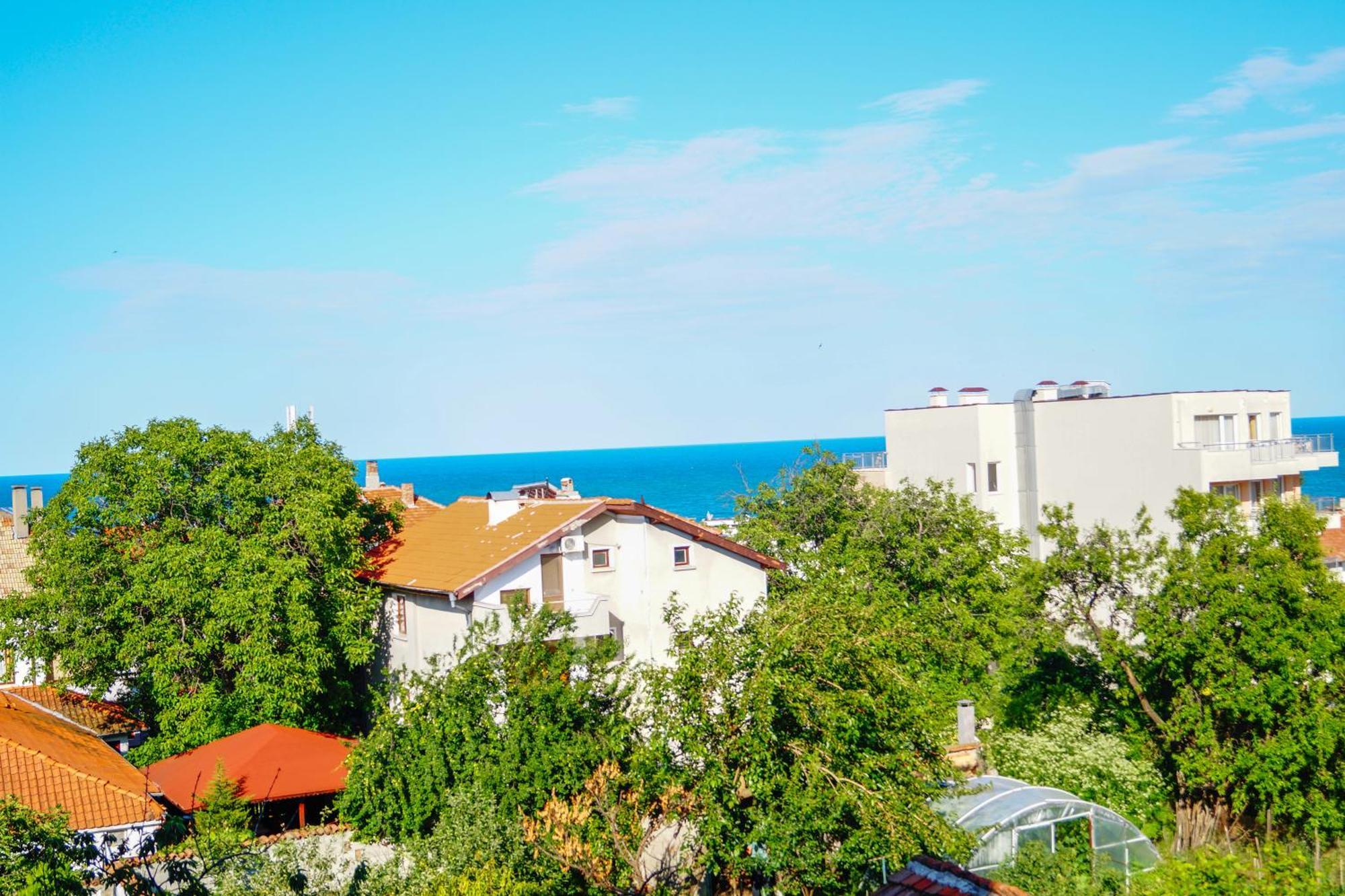 Chrystal Guest House Obzor Ngoại thất bức ảnh