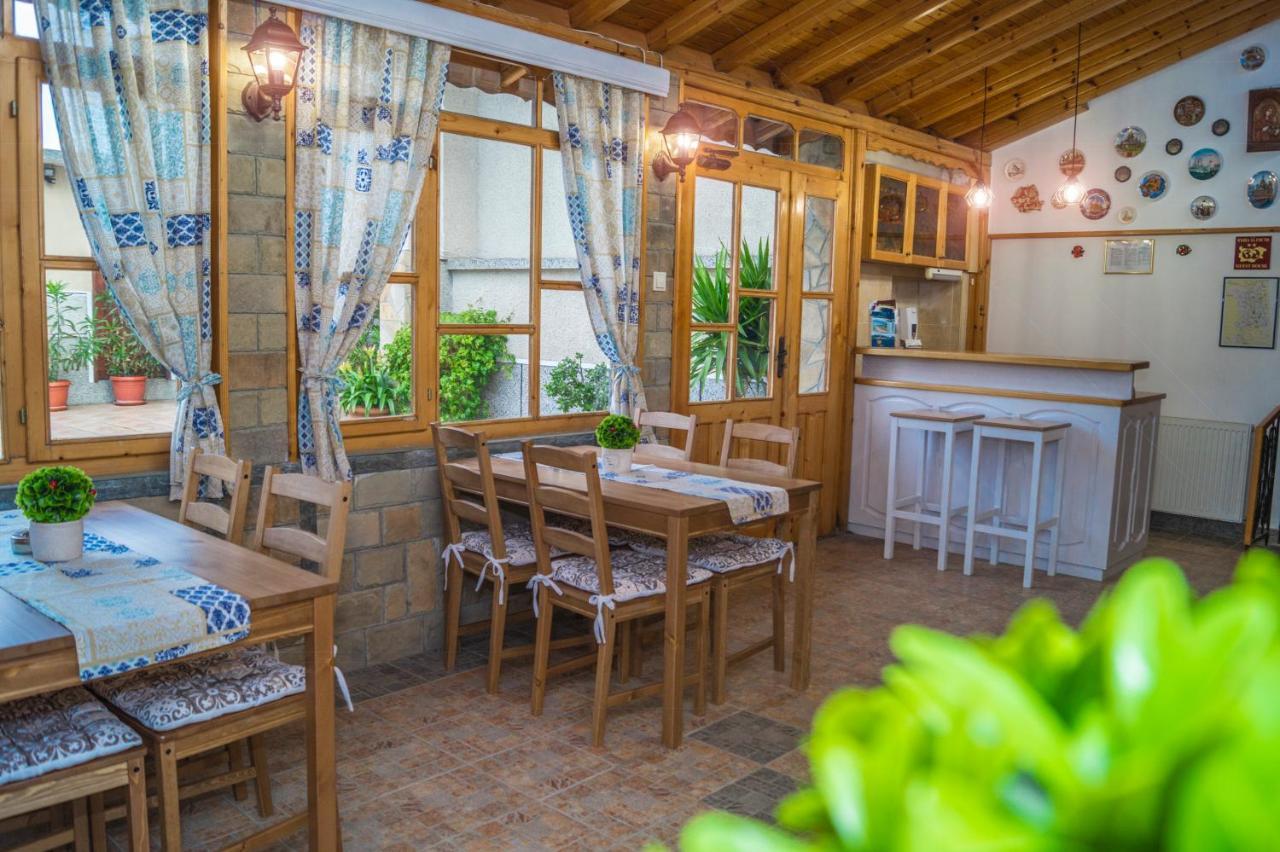 Chrystal Guest House Obzor Ngoại thất bức ảnh